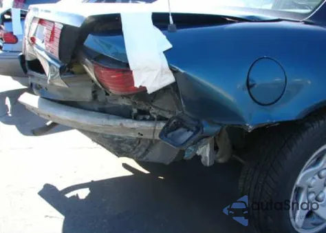 1995 Chrysler Intrepid(Canada) из США, поврежденный, VIN 1C3HH46T1SG612572